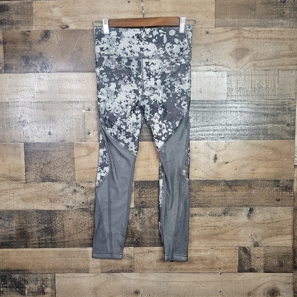 Under Armour Women's HeatGear Print Ankle Crop Small - Picture 4 of 9